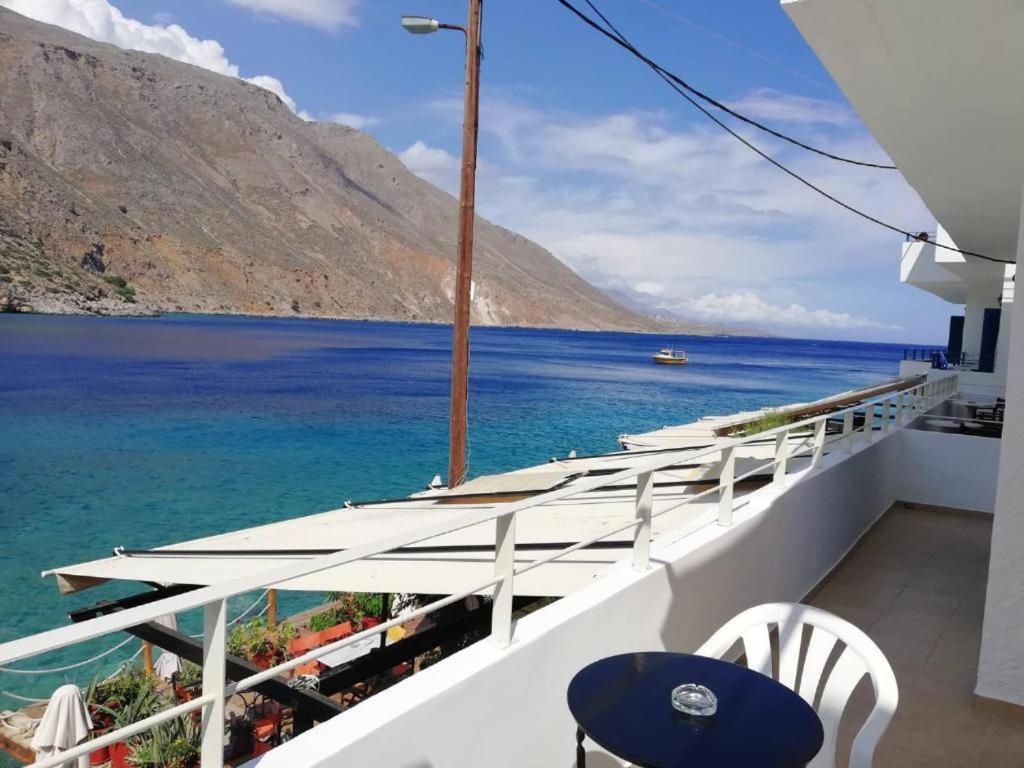 Maistrali Otel Loutro Dış mekan fotoğraf